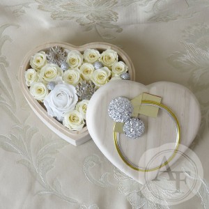 結婚記念日30周年 真珠婚式のギフト・プレゼント プリザーブドフラワー le coeur ルクール